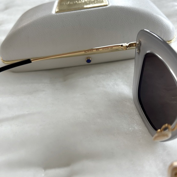 Like-new* Boucheron sunglasseses - Picture 4 of 4